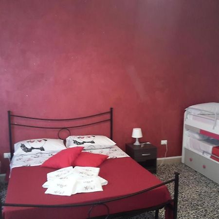 B&B Del Centro Pachino Buitenkant foto
